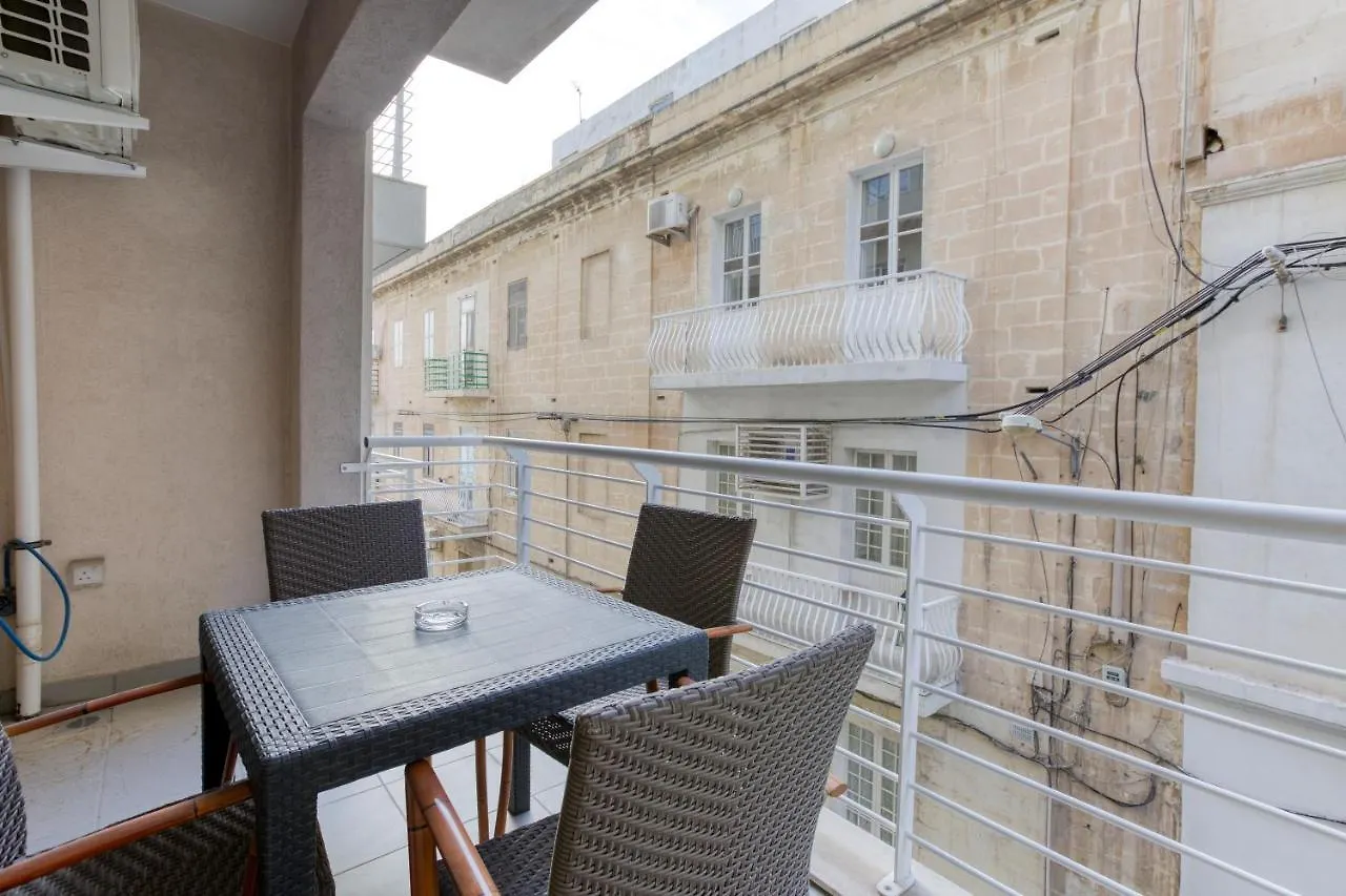 Charming 3Br Sliema Apt Steps From The Promenade By 360 Estates 0*,